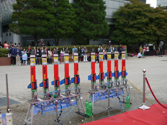 P1420437.JPG : 제18회 대한민국 물로켓 에어로켓 발사대회 본선 대회 사진 4